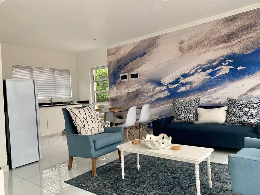 Apartment Sienna's Seaview Guest